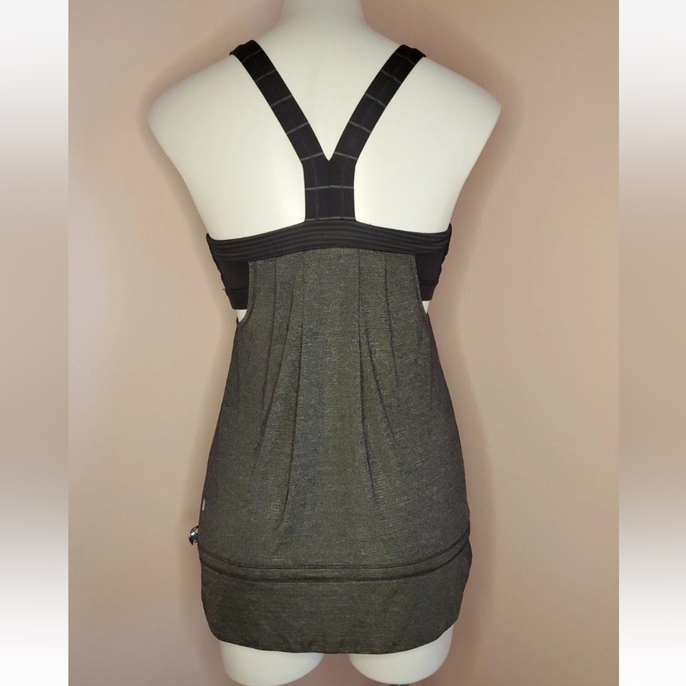 Lululemon Rest Less Women's Gray Sleeveless Tank - Picture 4 of 4